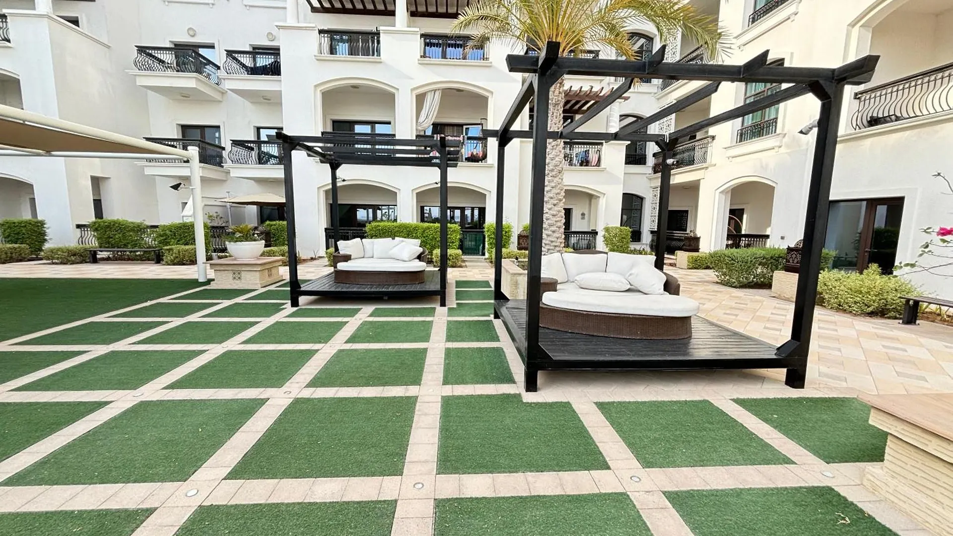 Serene Studio In Yas Island - Near Zayed Int Airport Abu Zabi